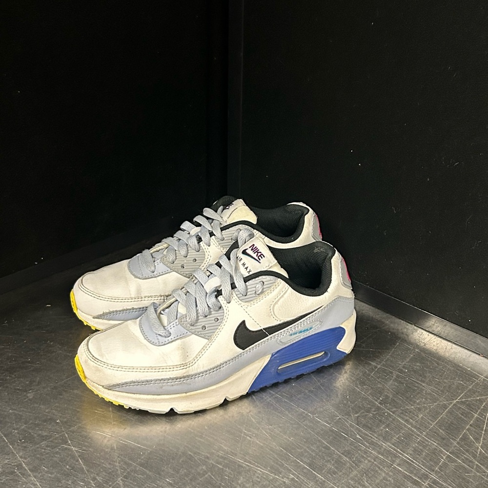 Nike Air Max Size 5Y